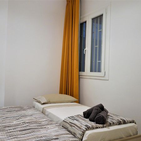 La Casa Di Ari Apartment Naples Luaran gambar